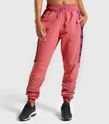 Спортивные штаны Gymshark red