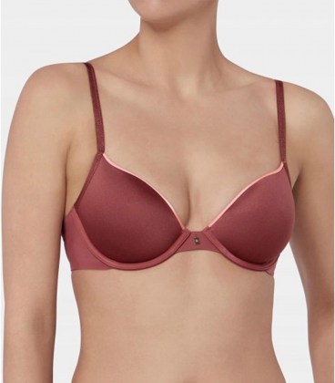 Бюстгальтер Triumph Body Make-up