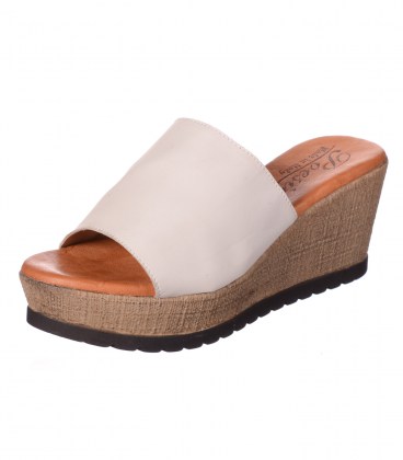 Кожаные шлепанцы Poеsie